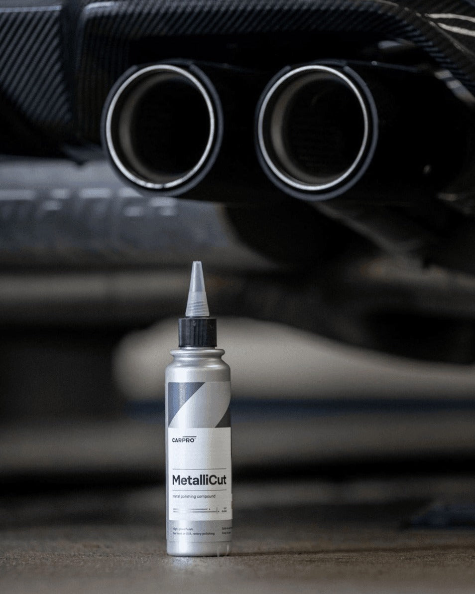 CARPRO MetalliCut - Metal Polish