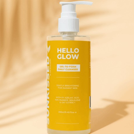 Sunkissed Hello Glow Gel to Foam Daily Cleanser 250ml