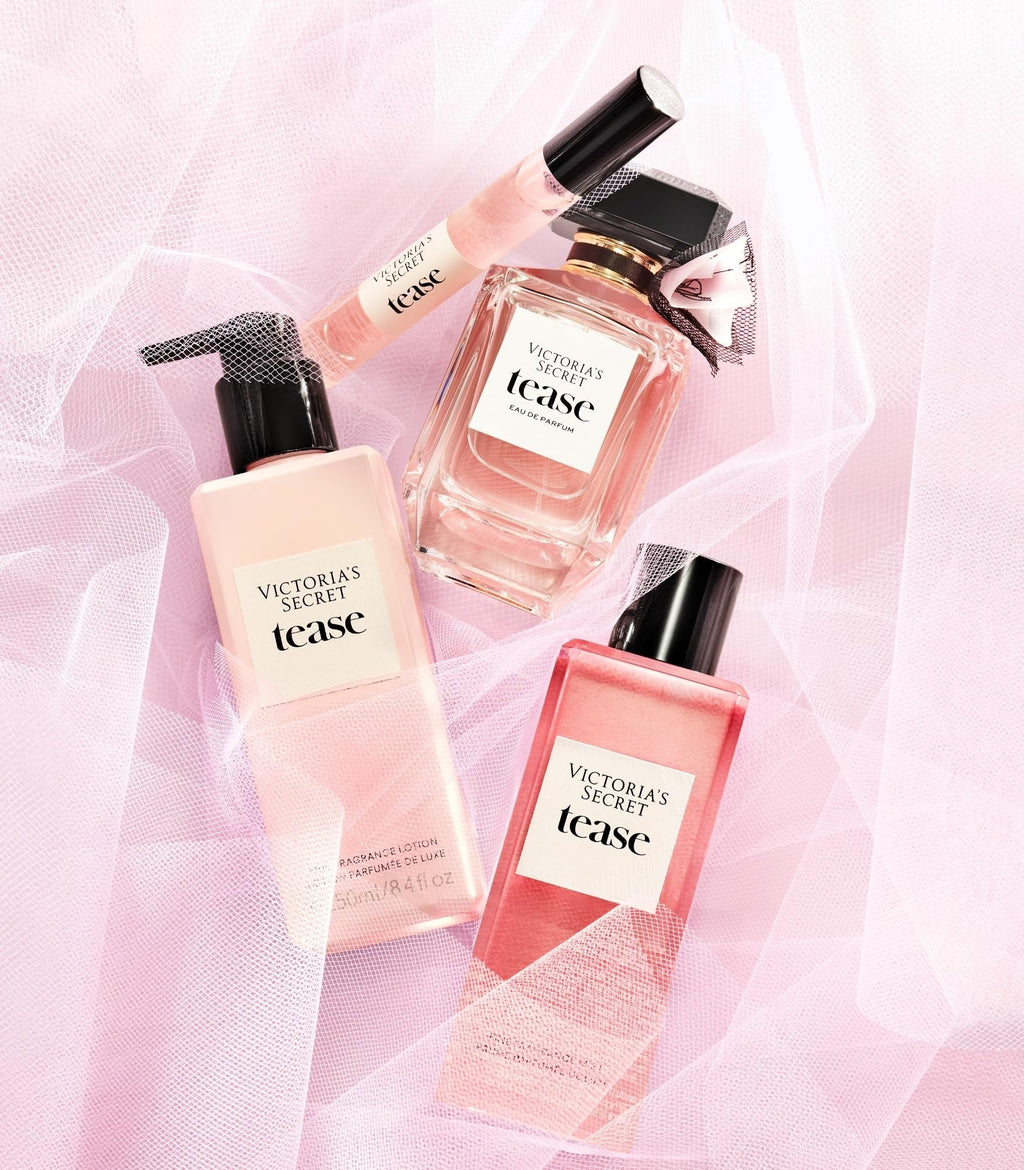 Victoria's Secret Bombshell Mini Fragrance Mist, Notes of Purple Passion Fruit, Shangri-La Peony & Vanilla Orchid, Travel Size Body Spray Women's (2.5 oz)