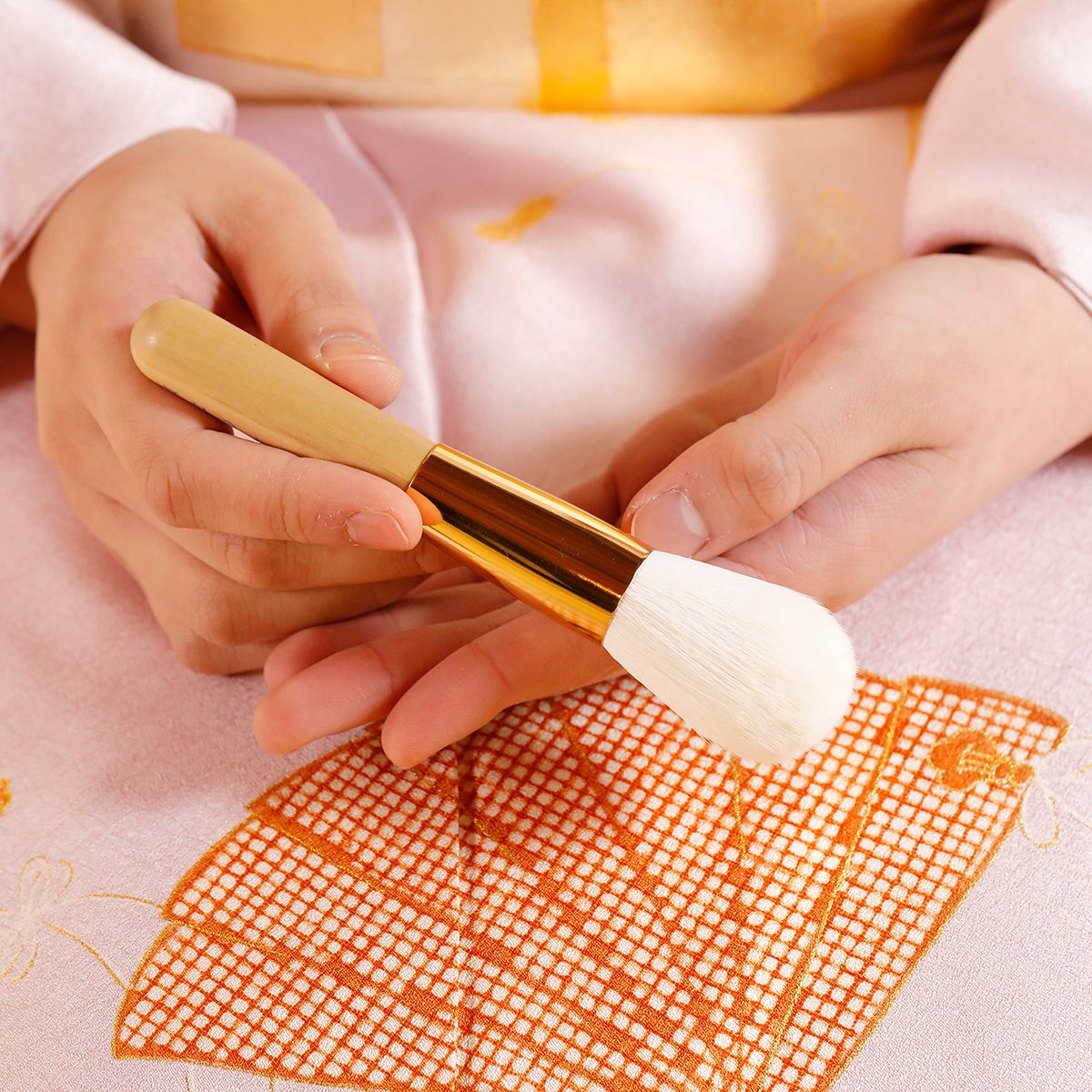 The Powder Brush