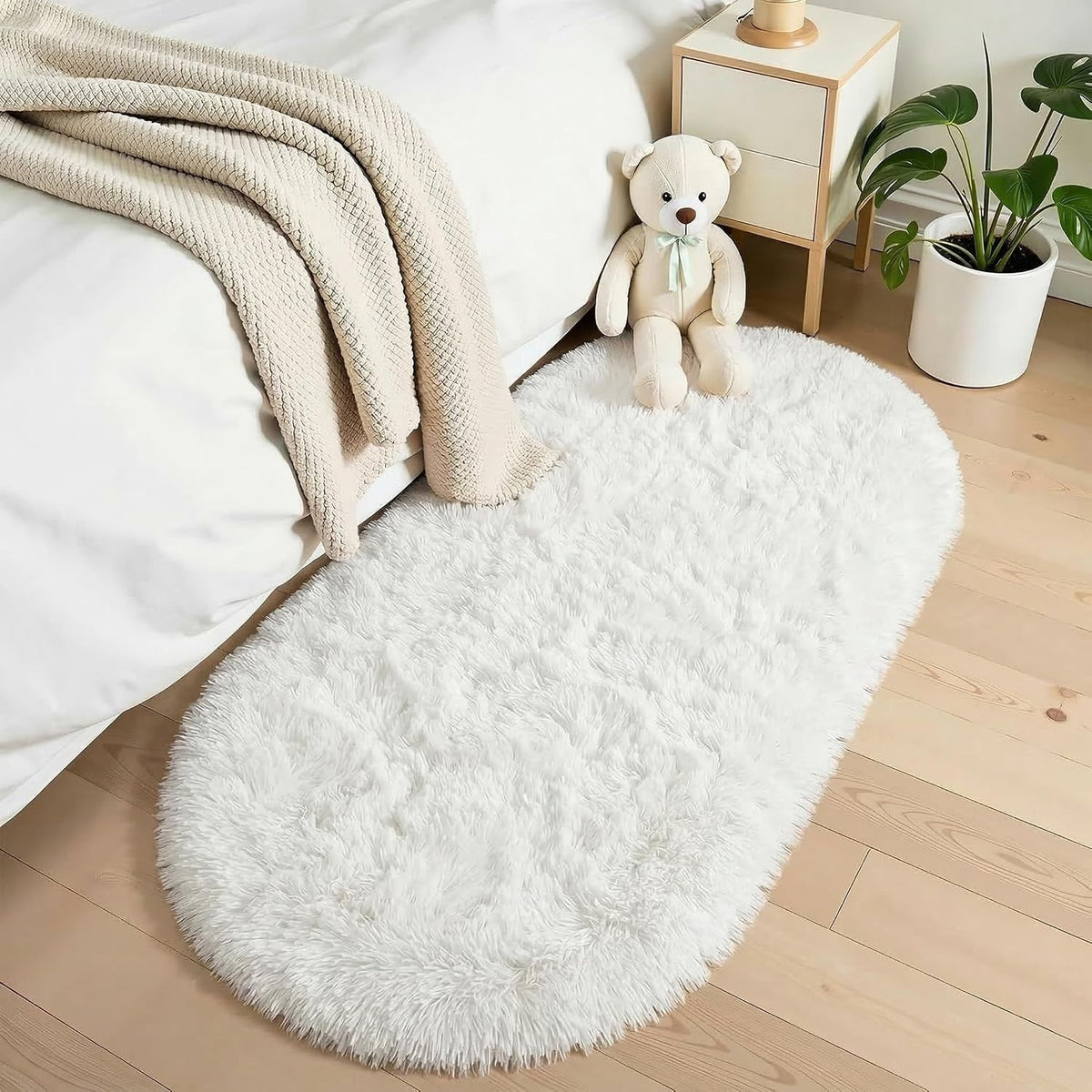 Ivory Fluffy Oval Rug 2.6x5.3 Ft — Soft Washable Shag Rug