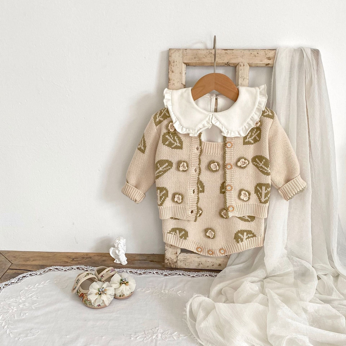 Leaf Jacquard Children's Sweater Two-piece Set
