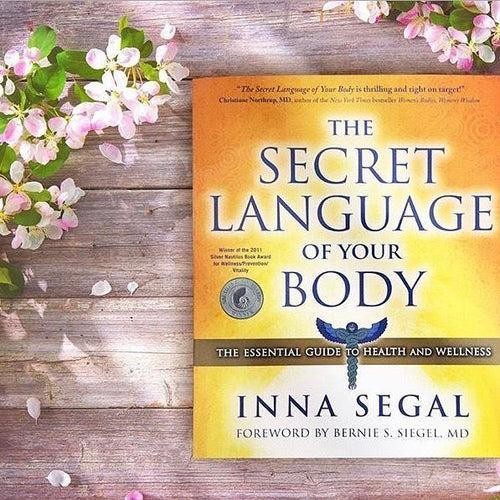The Secret Language of Your Body – Bedside Guide for Mind-Body Wellness and Nightly Self-Care Rituals