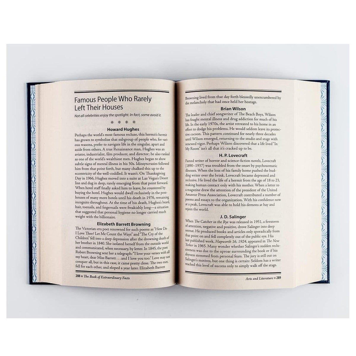 Book of Extraordinary Facts – Big Hardcover Trivia Gift for Birthdays, Holidays and Hard-to-Shop-for Adults