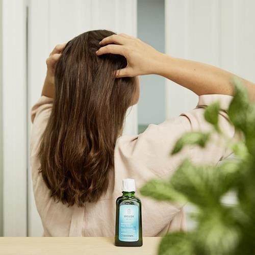 Weleda Rosemary Conditioning Hair Oil, 1.7 Fl Oz (Pack Of 1)