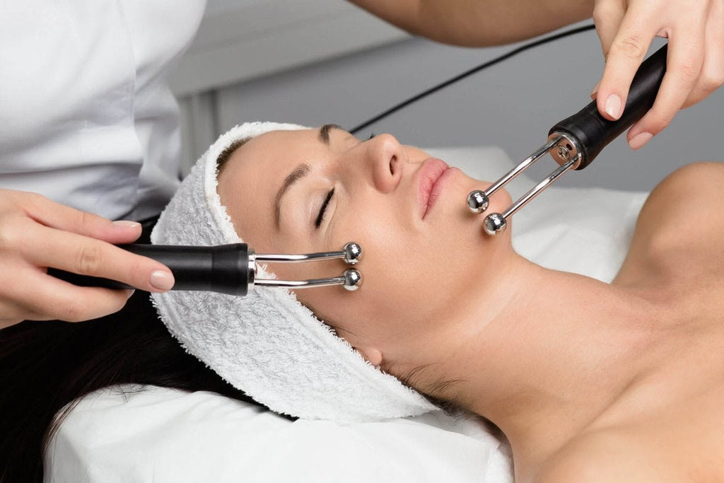 Facial - Microcurrent Facial