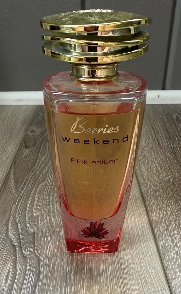 Fragrance World Berries Weekend