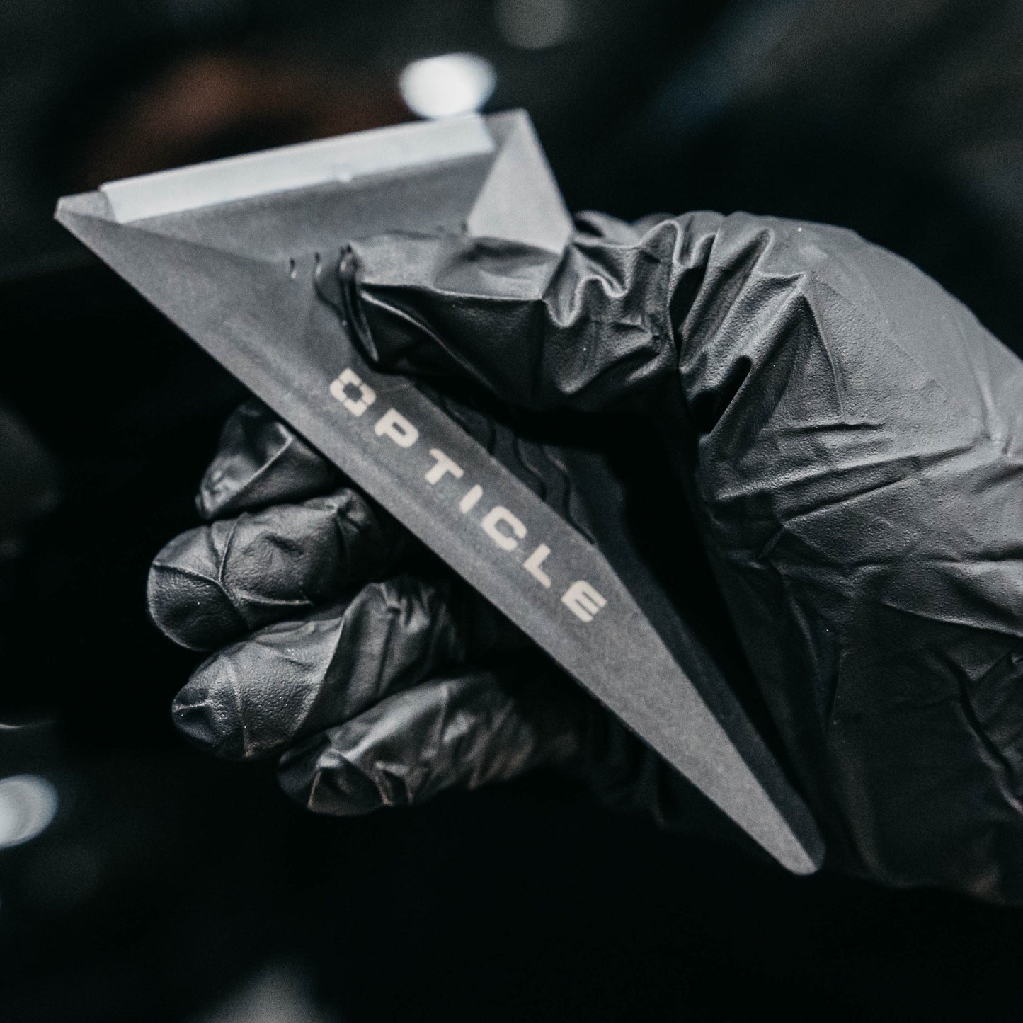 OPTICLE | Black triangle reach tool (hard)
