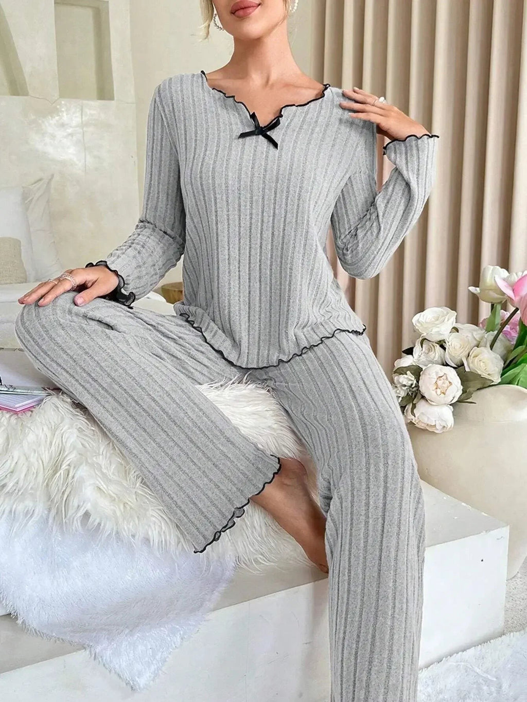 Autumn Winter Warm Flannel Pajamas Set Women Sleepwear Long Sleeve Tee Top and Trousers Casual Homewear Loungewear